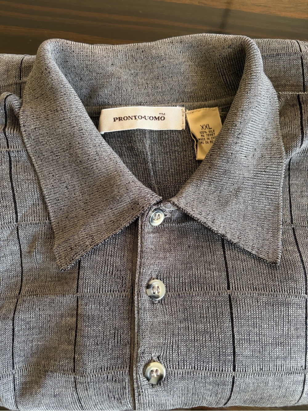 Pronto Uomo Men's Gray Knit Polo with Subtle Grid Texture